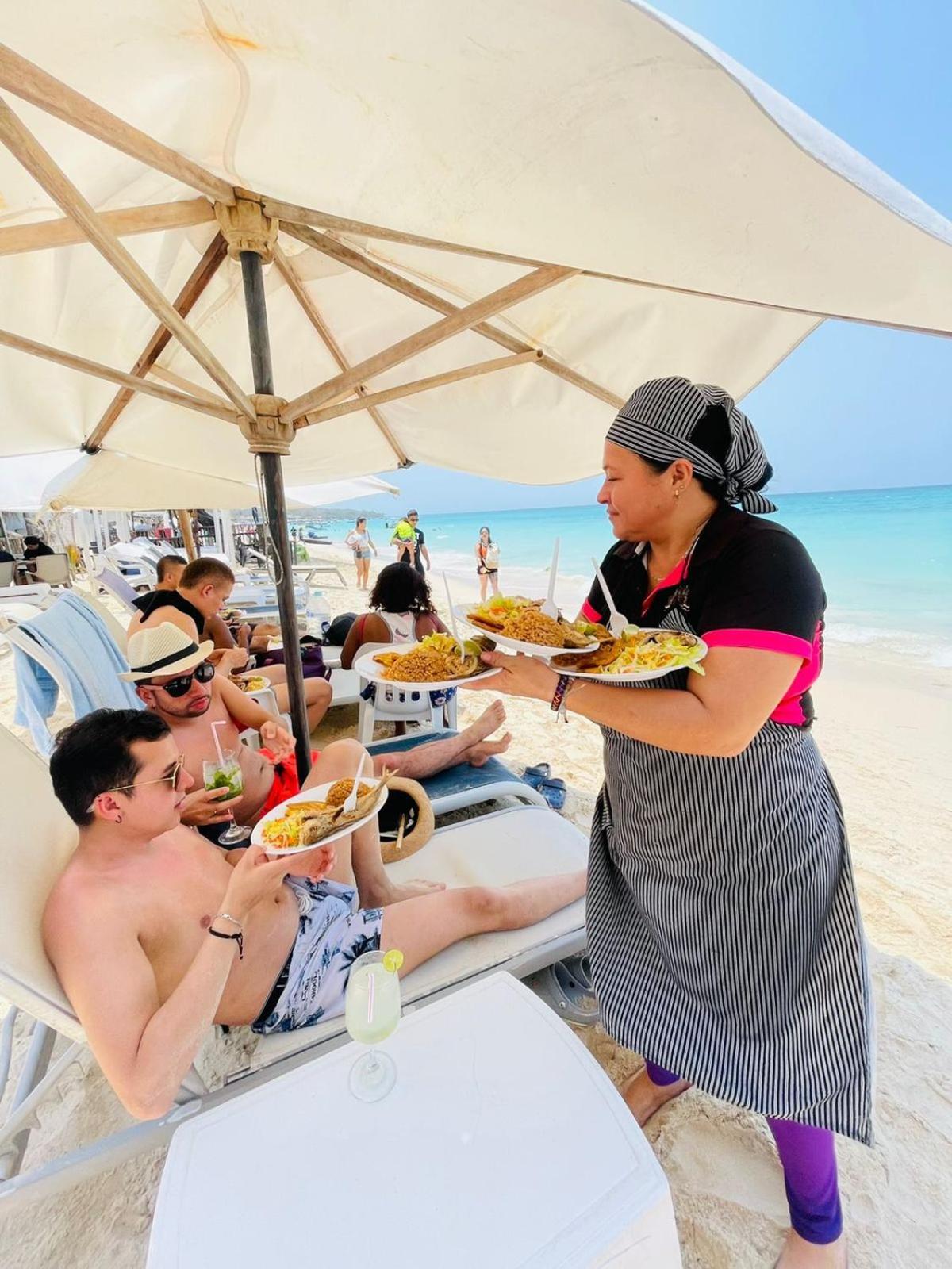 Отель Mandala Beach Club Плая-Бланка Экстерьер фото